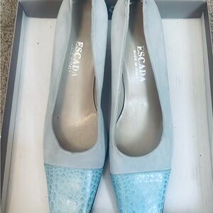Escada Heels Womens 10 EU Sky Blue 2”Heels elegant Suede leather and crocodile